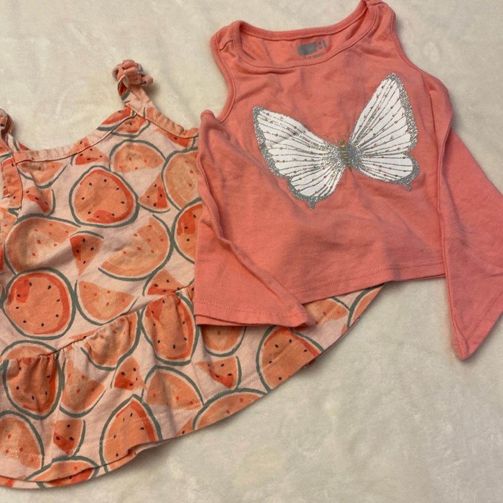 2 cute tops for the summer.